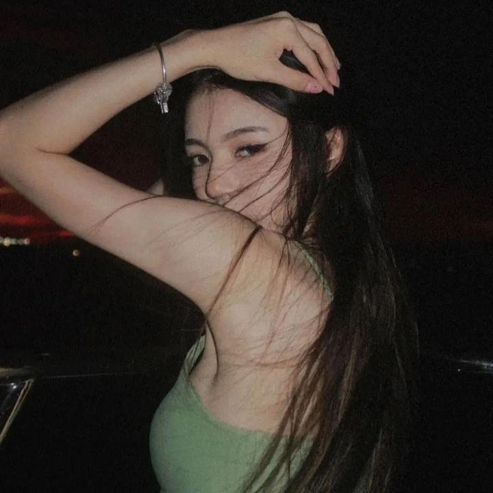 春满兰宫 海报