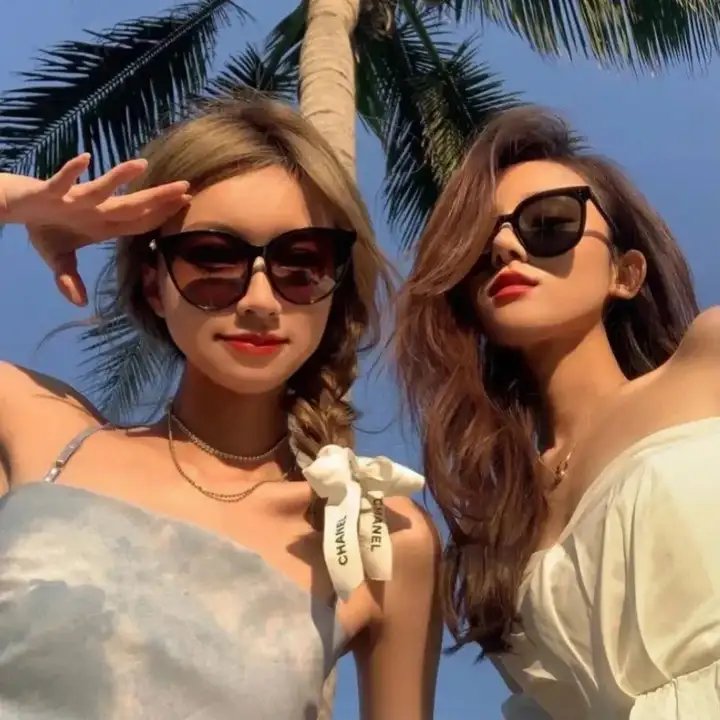 准点出击 海报
